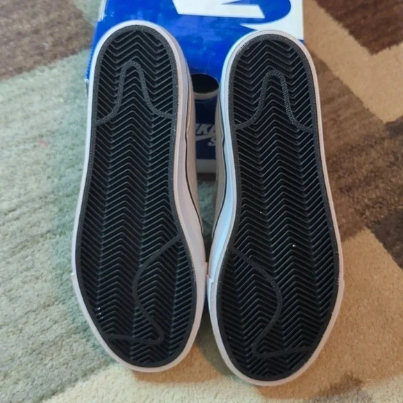 Nike Zoom Stefan Janoski PR Men's 6 Woman's 7.5 - Picture 4 of 6